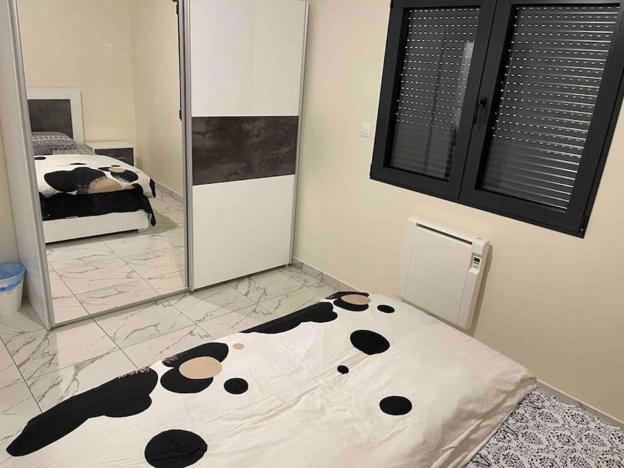 شقة Masion Belle Vue سارسيل المظهر الخارجي الصورة